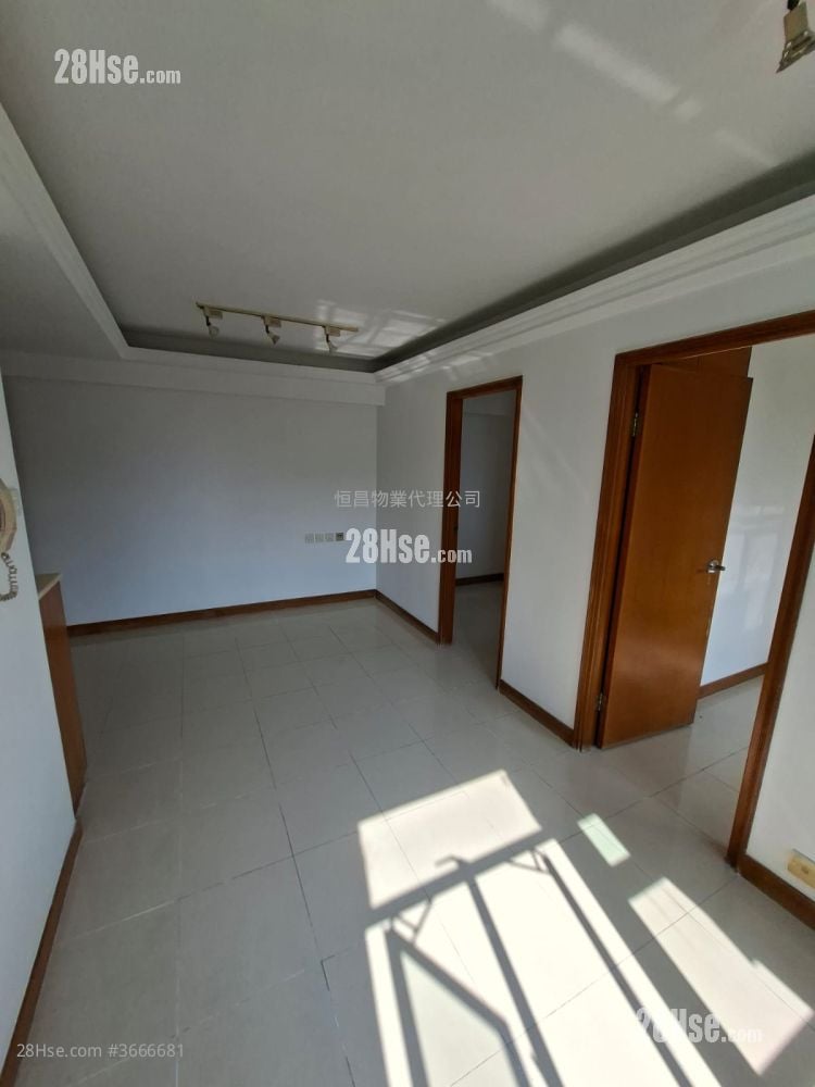 天马苑 售盘 2 房 415 平方尺