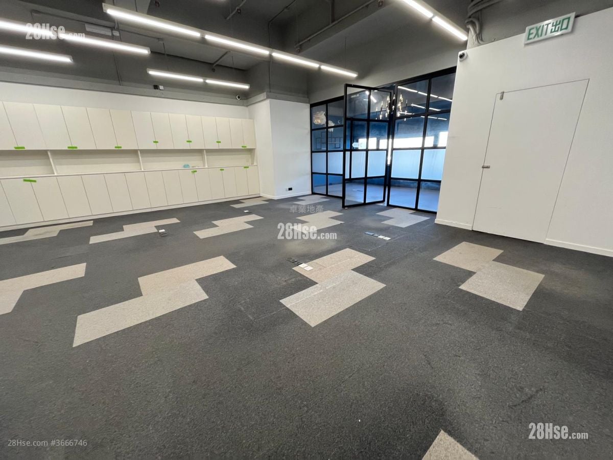 Eastern Harbour Centre Rental