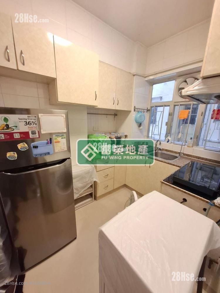 翡翠洋楼 售盘 3 房 , 1 浴室 646 平方尺