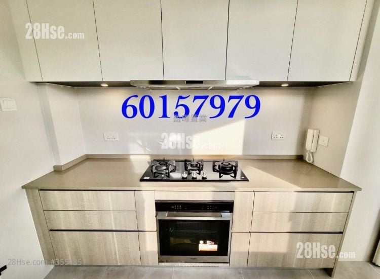 Cavendish Heights Sell 3 Bedrooms , 2 Bathrooms 1,439 ft²