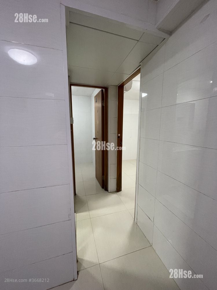 other: No.18, Shek Kwu Lung Village, Shatin,N.t. Rental 1 Bedroom , 1 Bathroom 350 ft²