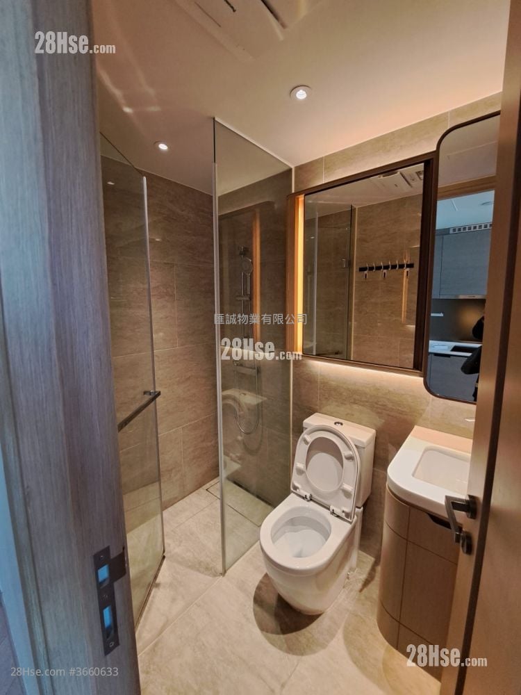 Upper East Rental Studio , 1 Bathroom 219 ft²