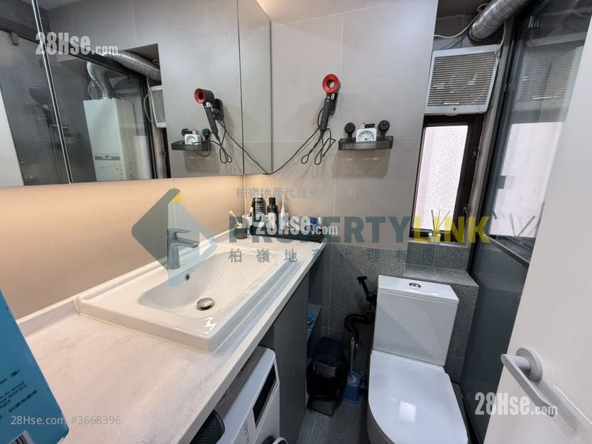 安荣大厦 售盘 2 房 , 1 浴室 356 平方尺