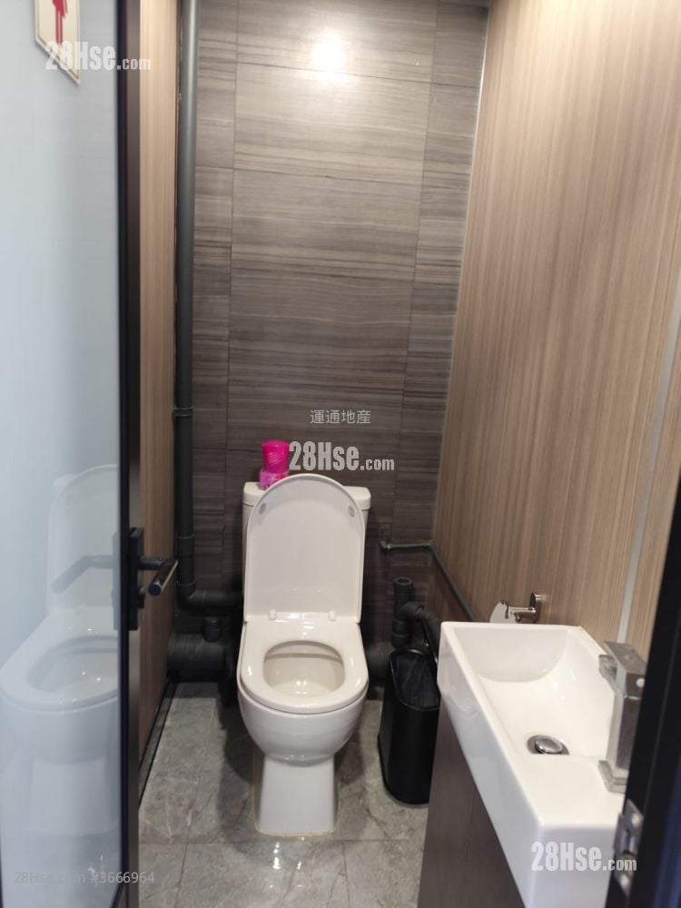 Hoover Industrial Building Rental 4 Toilets