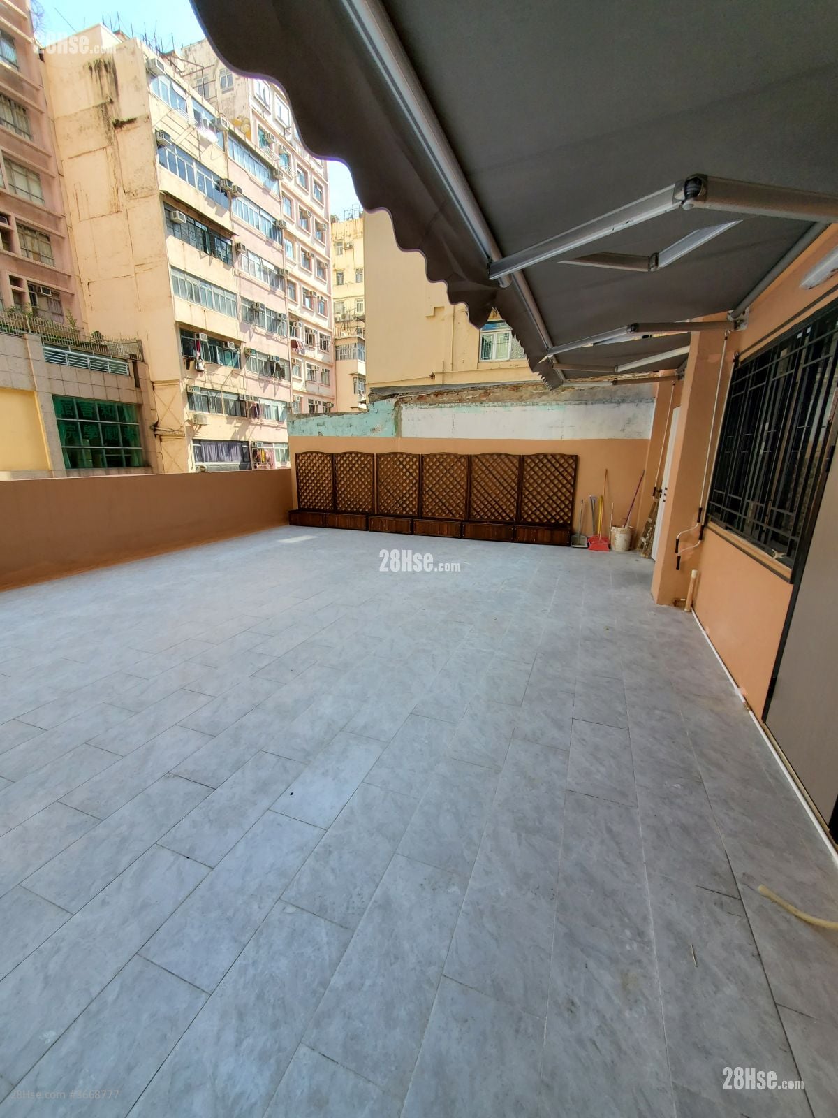 永辉大厦 租盘 1 房 , 1 浴室 150 平方尺