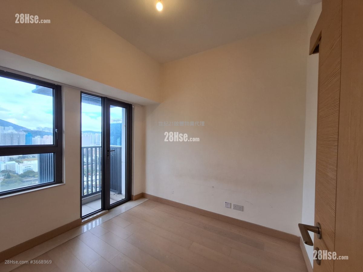 Victoria Skye Sell 1 Bedroom , 1 Bathroom 330 ft²