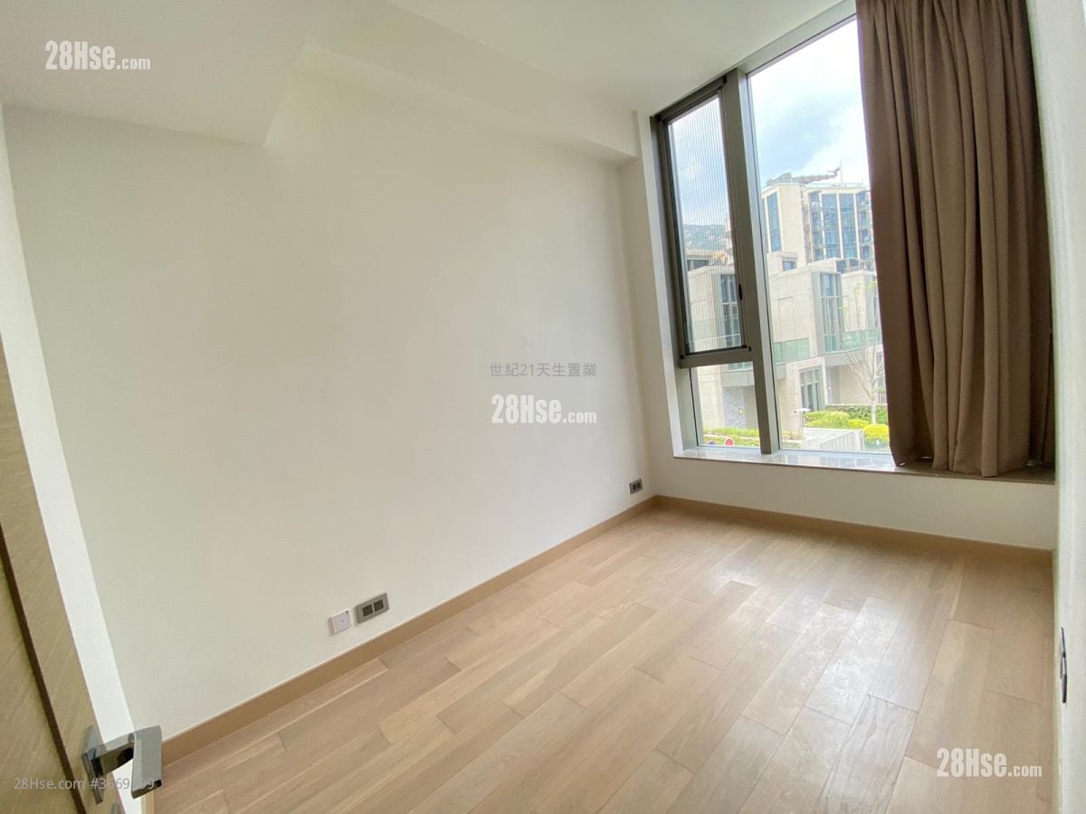 Napa Rental 2,061 ft²