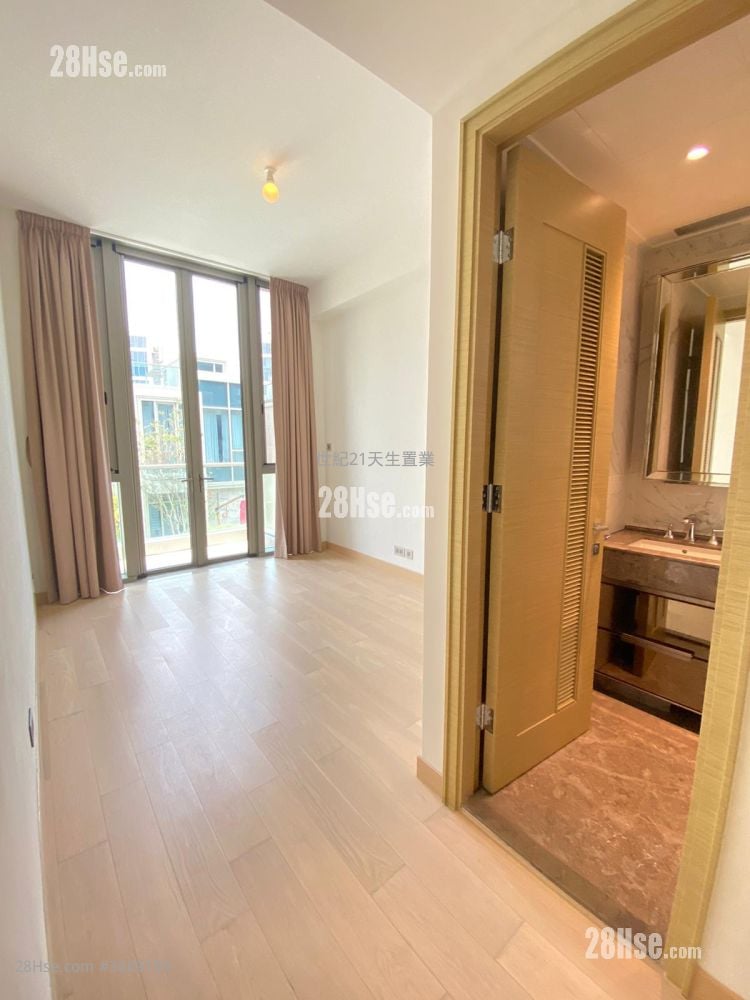 Napa Rental 2,061 ft²