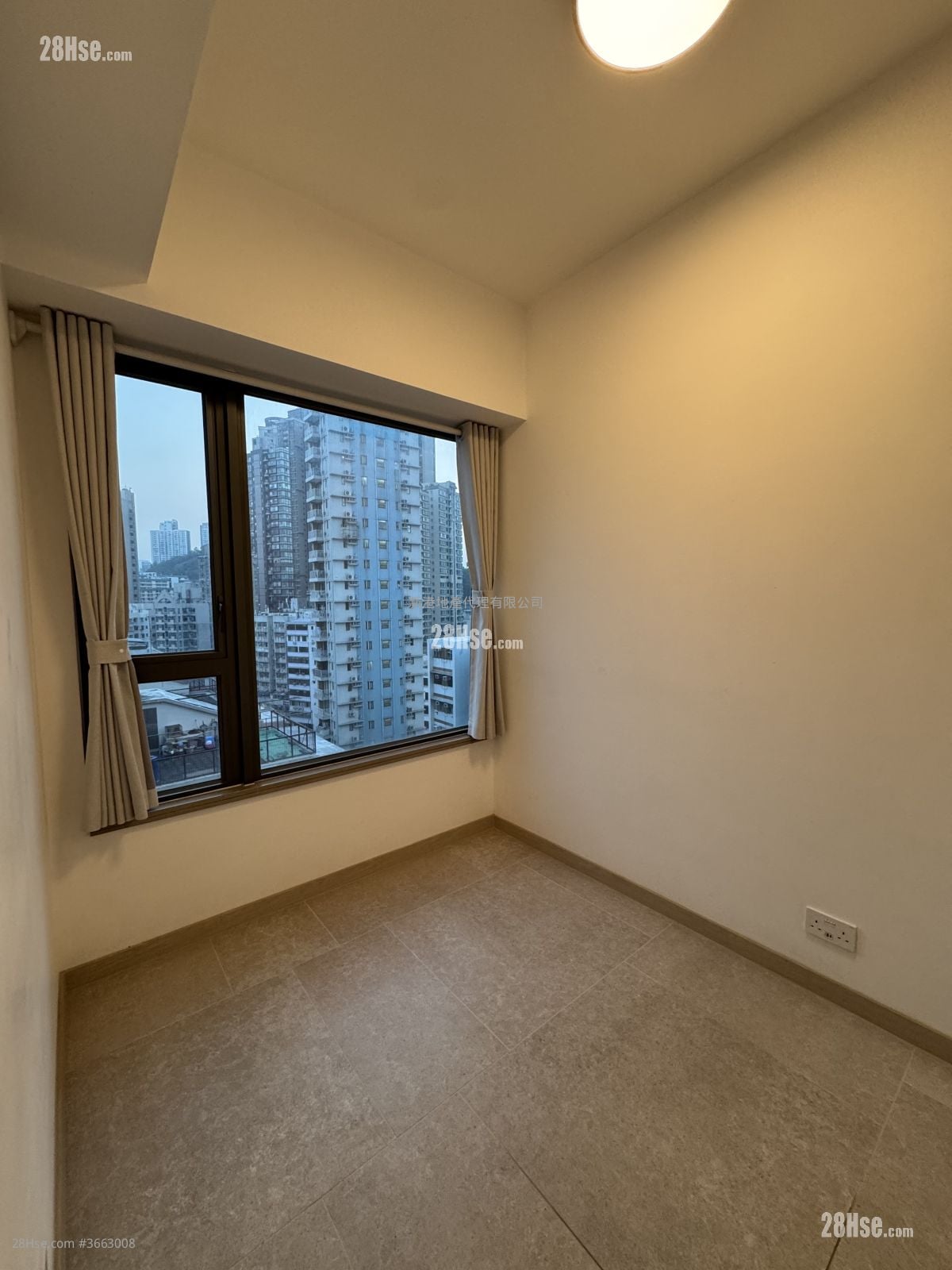 Downtown 38 Rental 1 Bedroom , 1 Bathroom 300 ft²