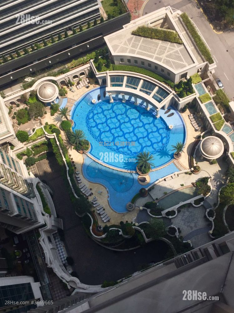 The Coronation Sell 2 Bedrooms , 1 Bathroom 513 ft²