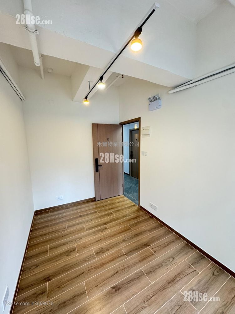 華榮工業大廈 租盤