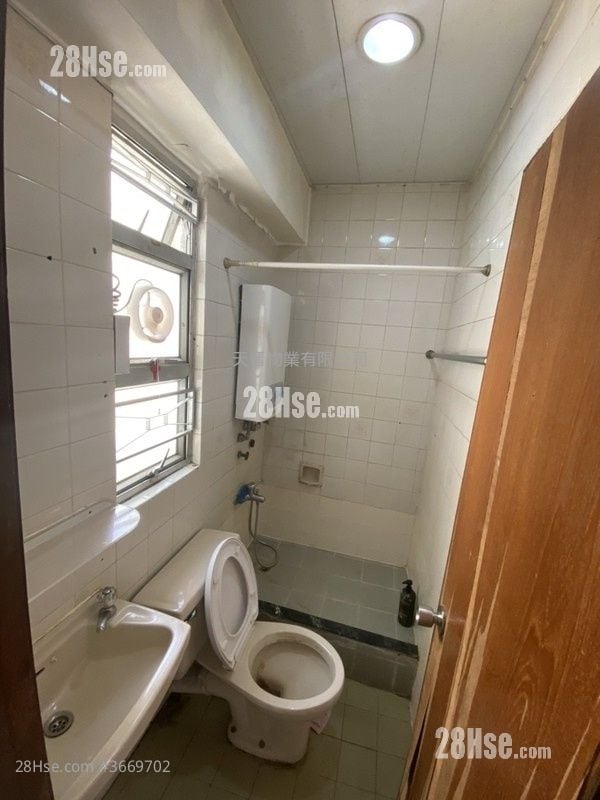 宝利大厦 售盘 2 房 , 1 浴室 296 平方尺