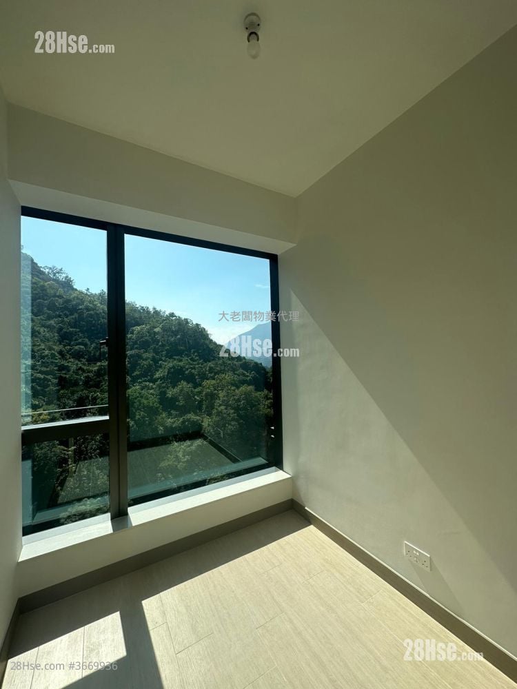 Chill Residence Sell 3 Bedrooms , 2 Bathrooms 730 ft²