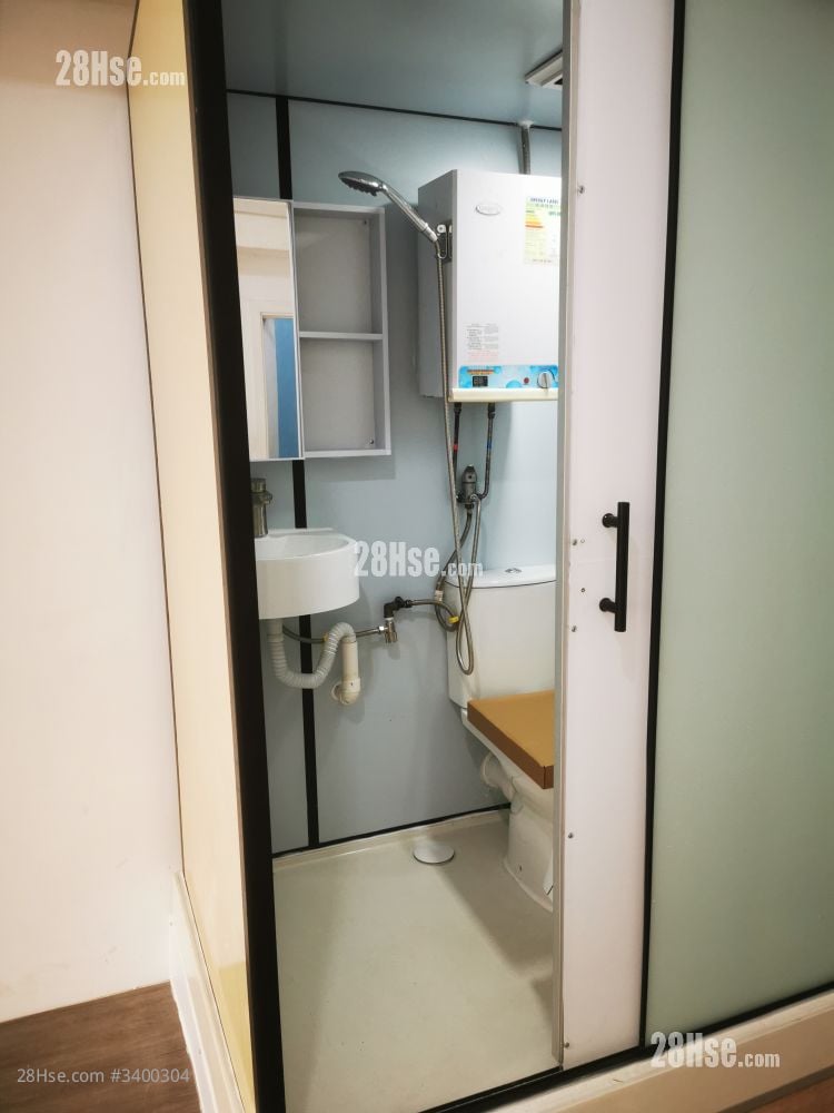 Cheung Yick Industrial Building Rental 175 ft²