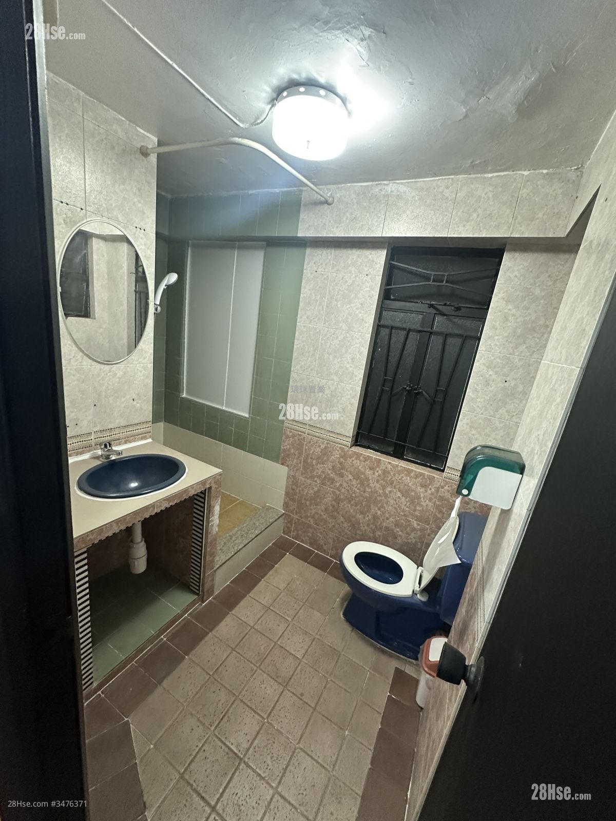 上水圍 租盤 2 房 , 1 浴室 400 平方呎