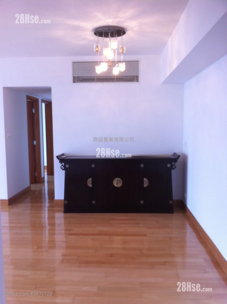 君临天下 售盘 3 房 , 2 浴室 1,084 平方尺