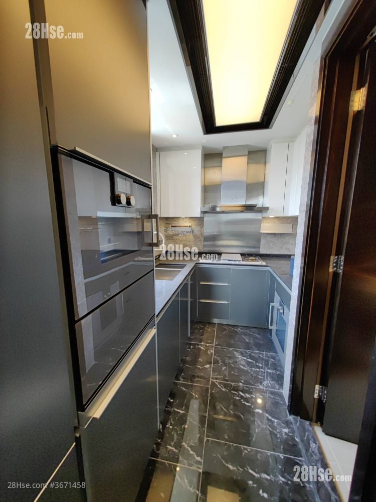 Ultima Sell 4 Bedrooms , 3 Bathrooms 2,018 ft²