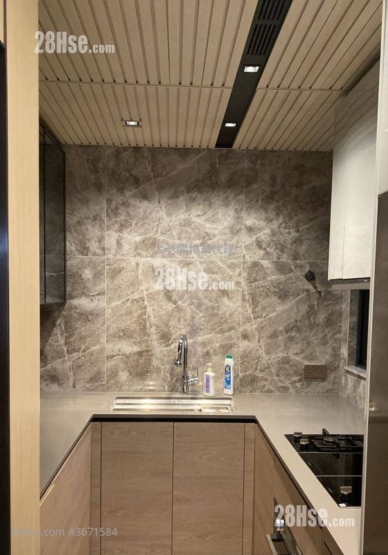 珑珀山 售盘 3 房 , 2 浴室 974 平方尺