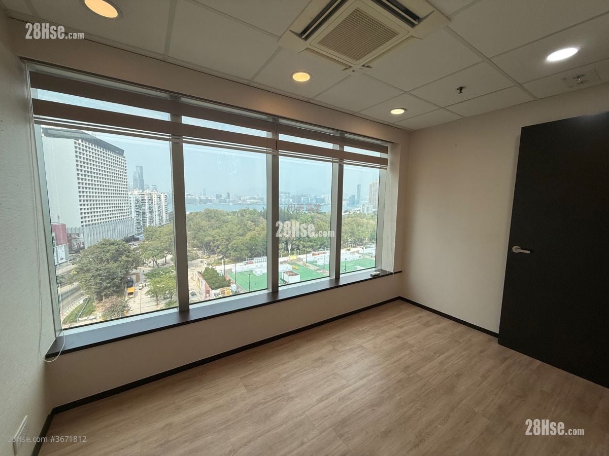 航空大廈 租盤 5+ 房 , 2 廁所