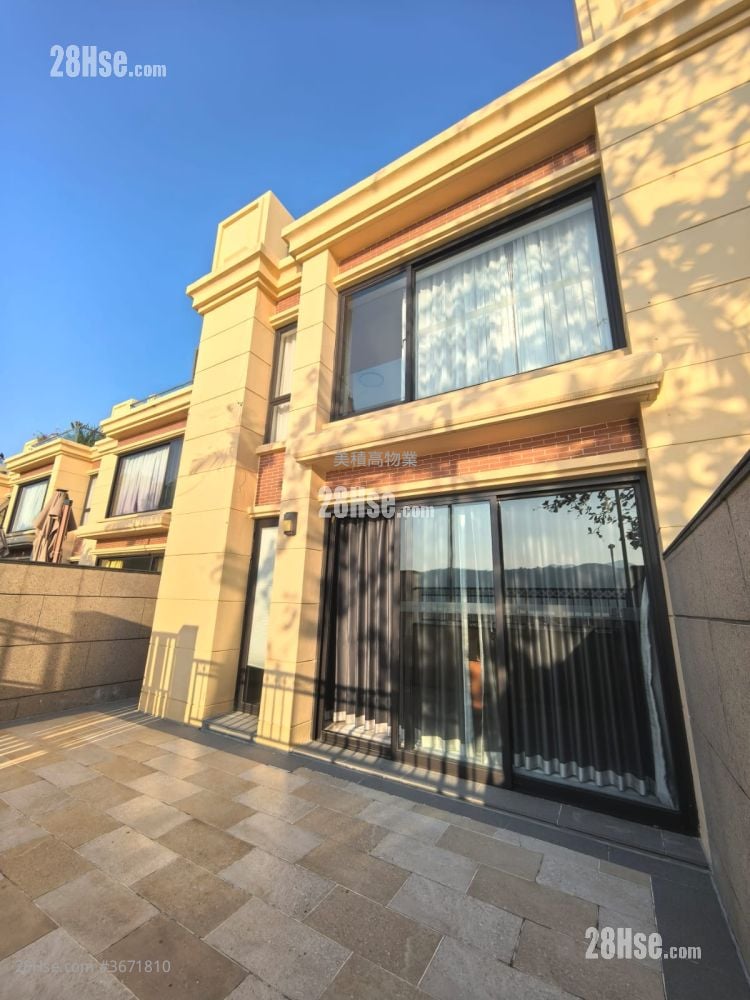 Treasure Cove 1 Sell 4 Bedrooms , 3 Bathrooms 1,438 ft²