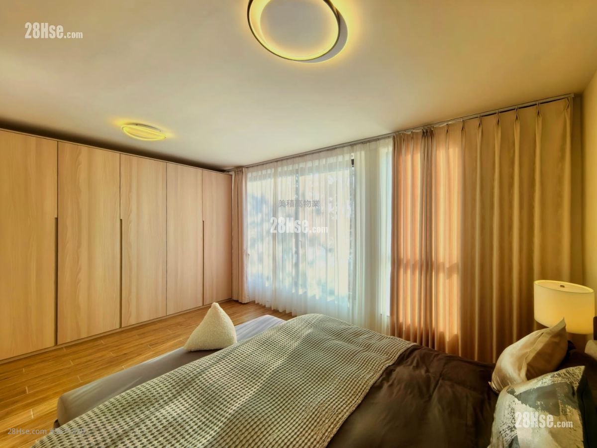 Treasure Cove 1 Sell 4 Bedrooms , 3 Bathrooms 1,438 ft²