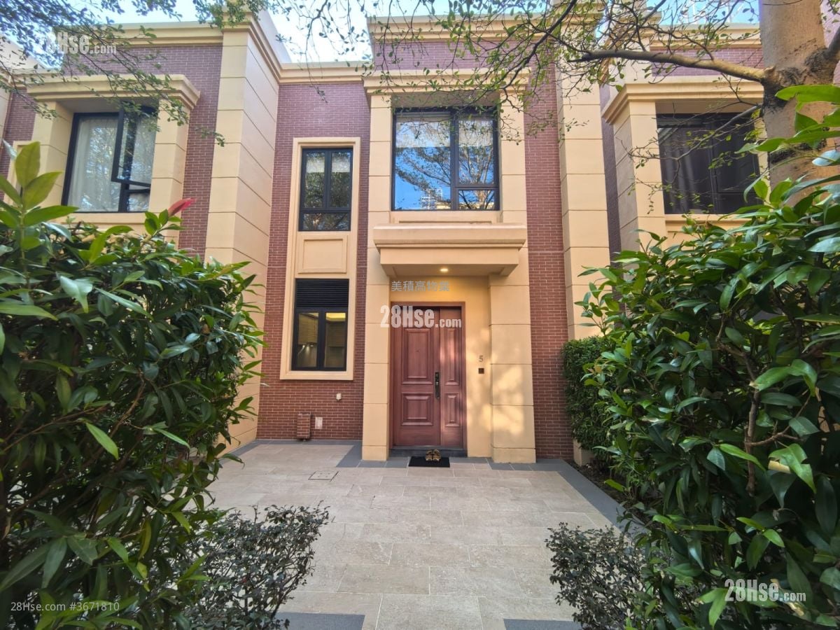 Treasure Cove 1 Sell 4 Bedrooms , 3 Bathrooms 1,438 ft²