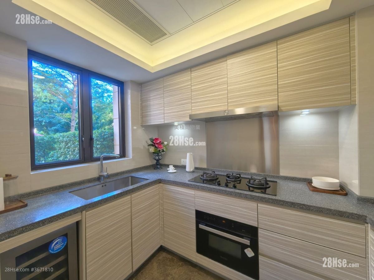 Treasure Cove 1 Sell 4 Bedrooms , 3 Bathrooms 1,438 ft²