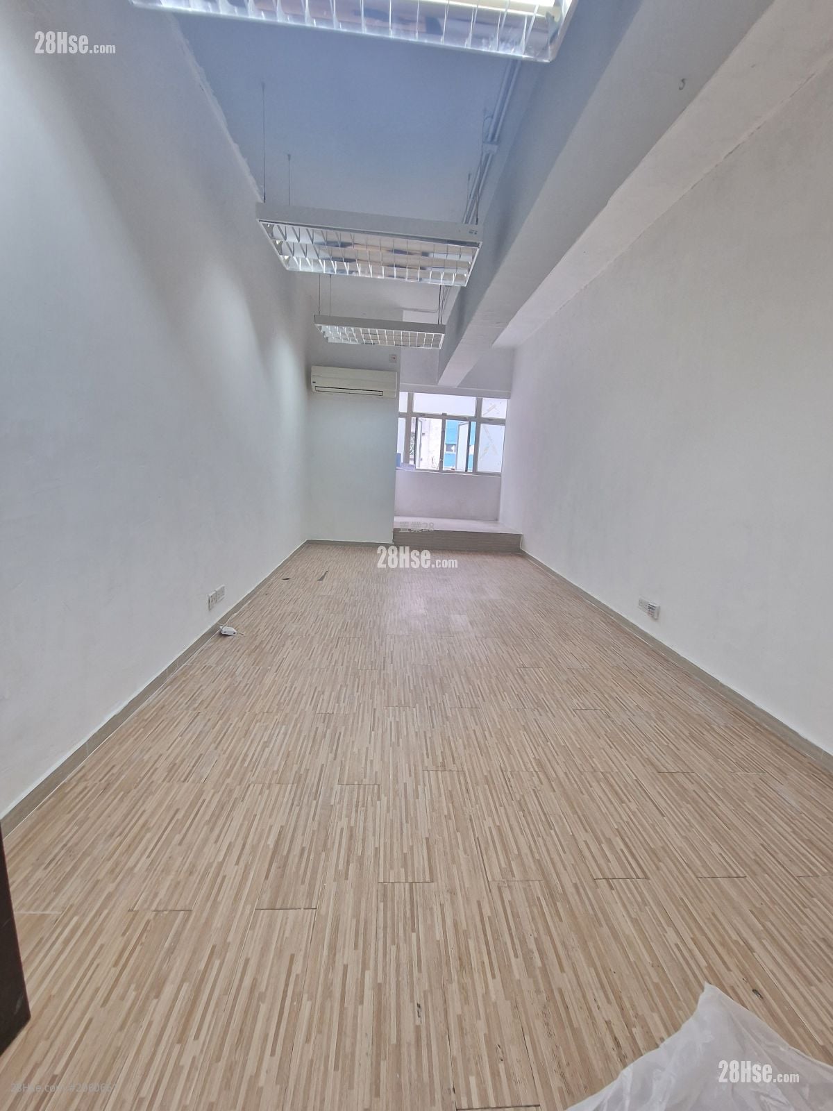 Mai Gar Industrial Building Rental