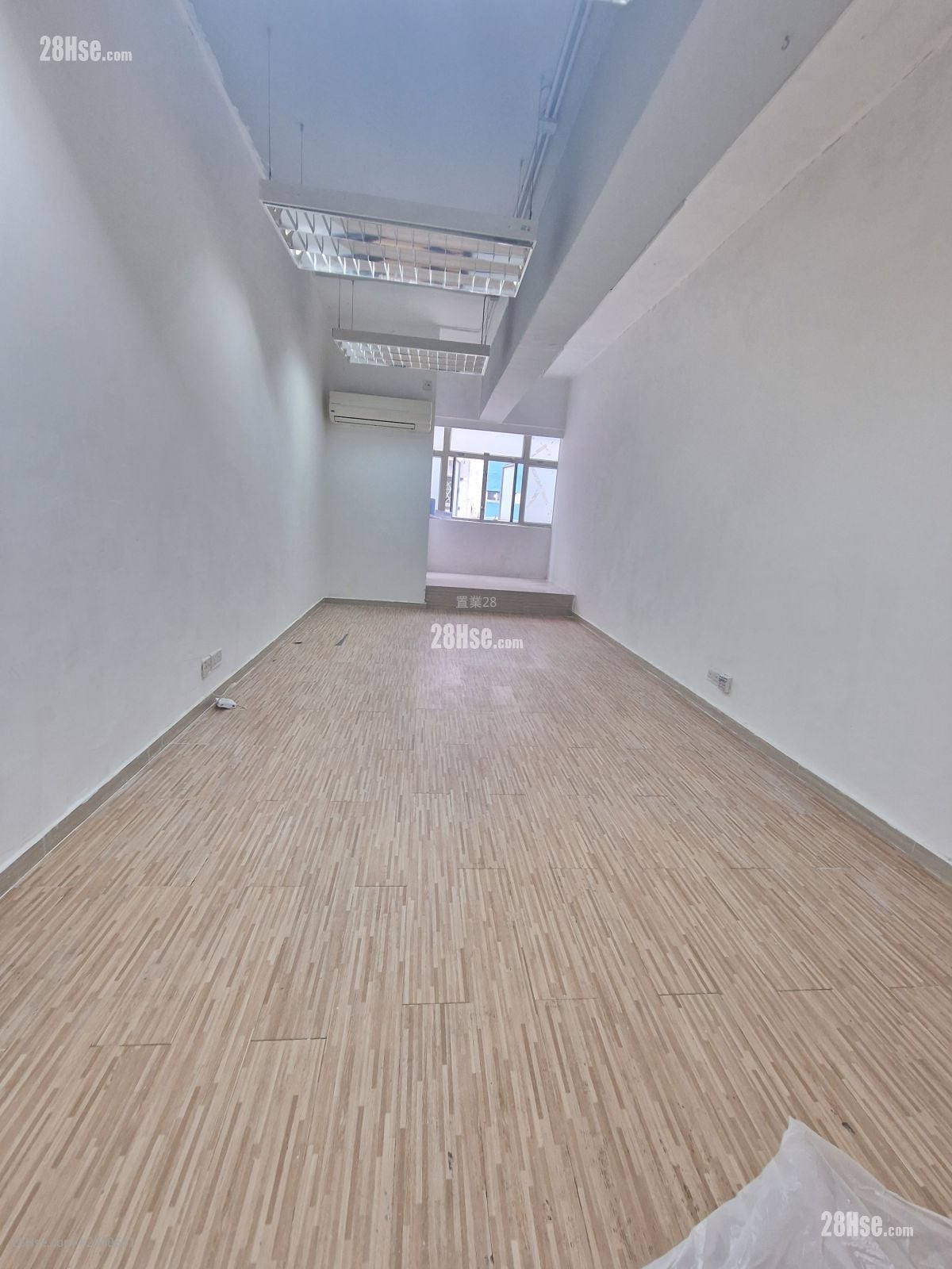 Mai Gar Industrial Building Rental