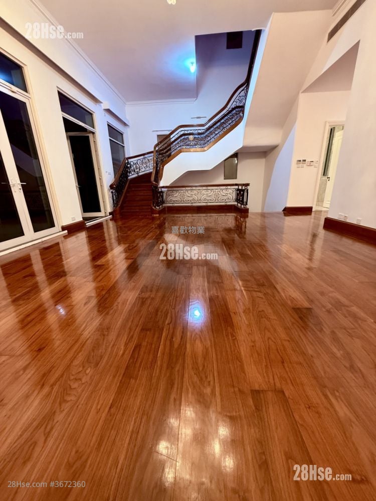 110 Repulse Bay Road Rental 4 Bedrooms , 5+ Bathrooms 4,101 ft²