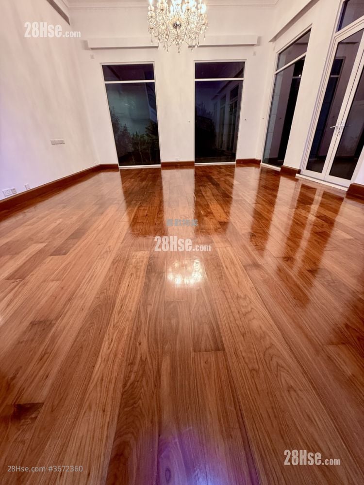 110 Repulse Bay Road Rental 4 Bedrooms , 5+ Bathrooms 4,101 ft²