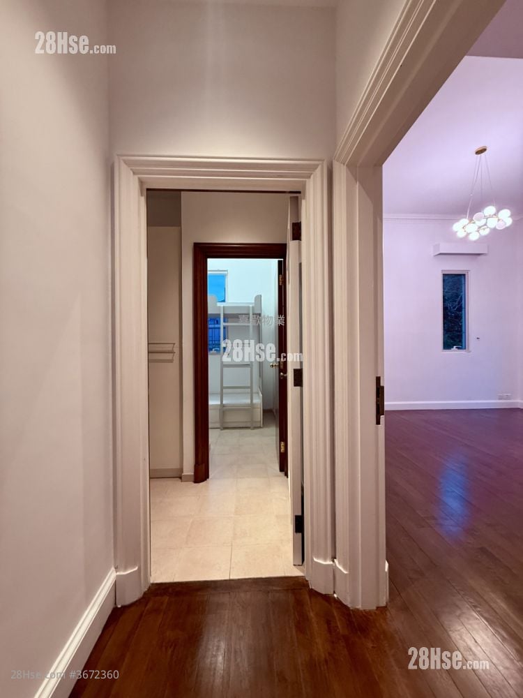 110 Repulse Bay Road Rental 4 Bedrooms , 5+ Bathrooms 4,101 ft²