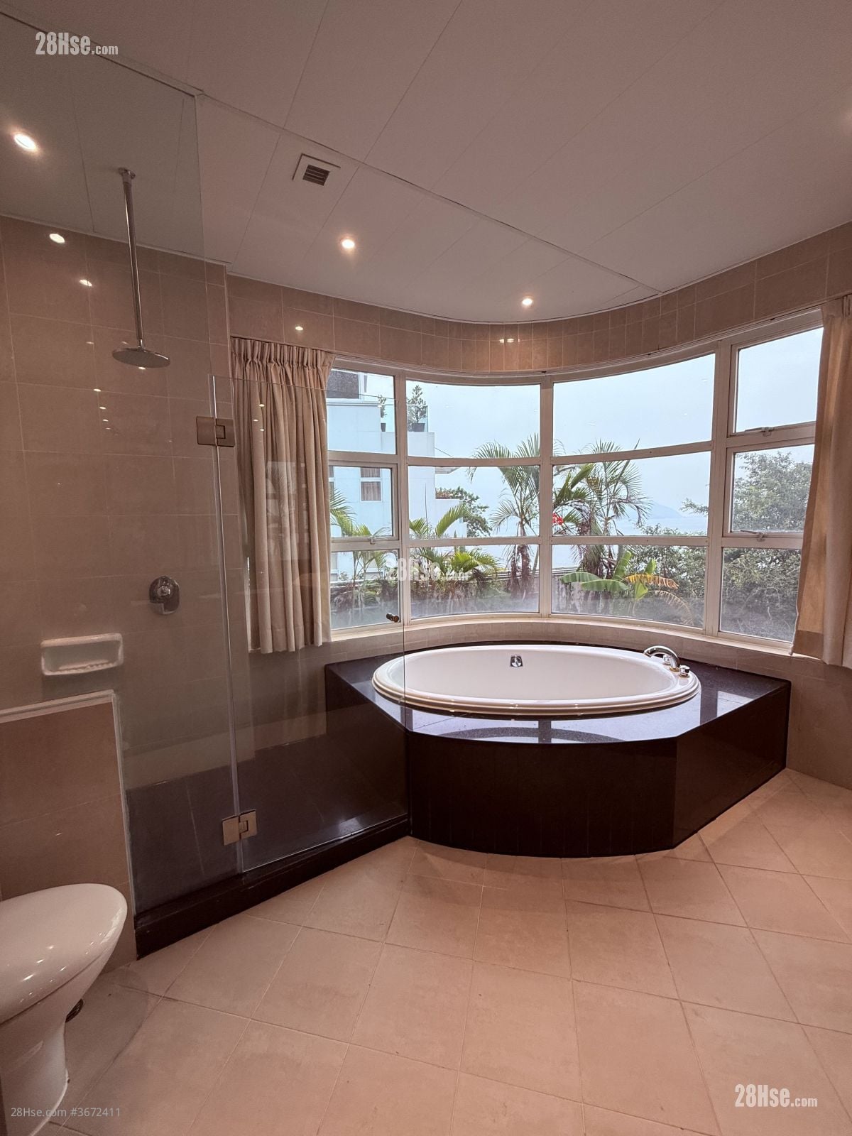 南湾道12A号 租盘 4 房 , 4 浴室 2,882 平方尺