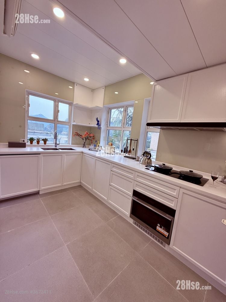 南湾道12A号 租盘 4 房 , 4 浴室 2,882 平方尺