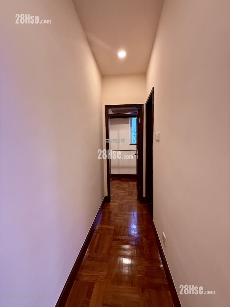 南湾道12A号 租盘 4 房 , 4 浴室 2,882 平方尺