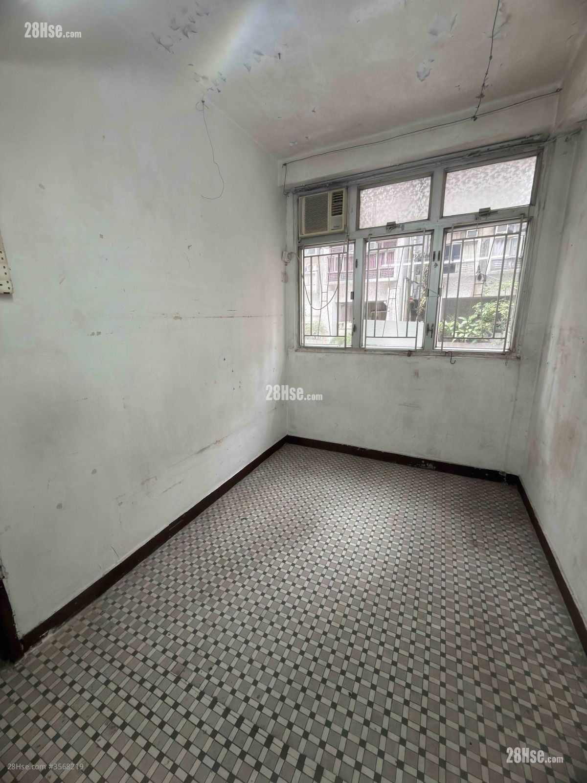 再发大厦 售盘 5+ 房 , 2 浴室 766 平方尺