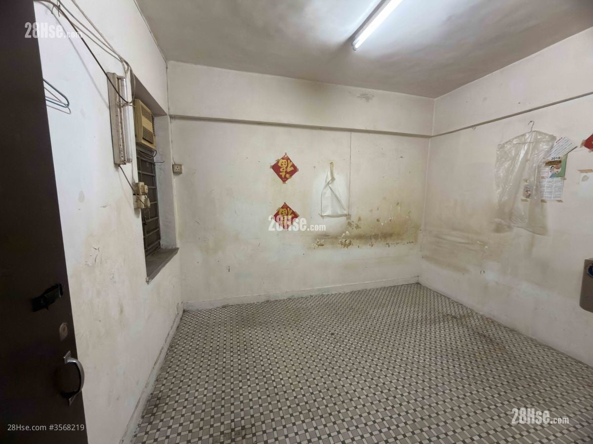 再发大厦 售盘 5+ 房 , 2 浴室 766 平方尺