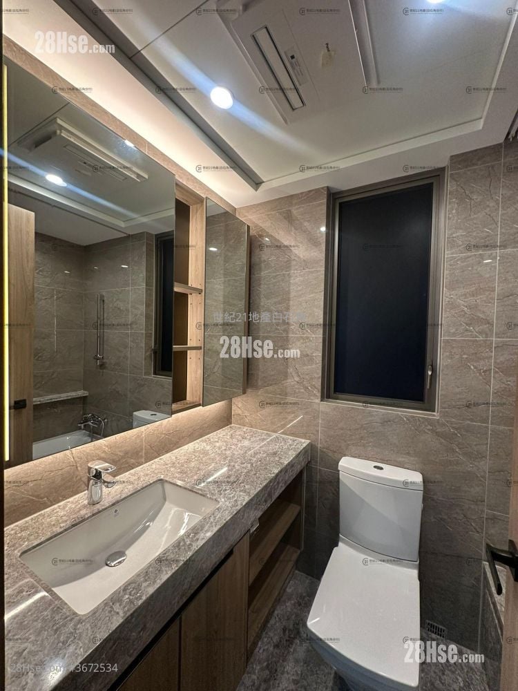 Centra Horizon Sell 3 Bedrooms , 2 Bathrooms 1,032 ft²