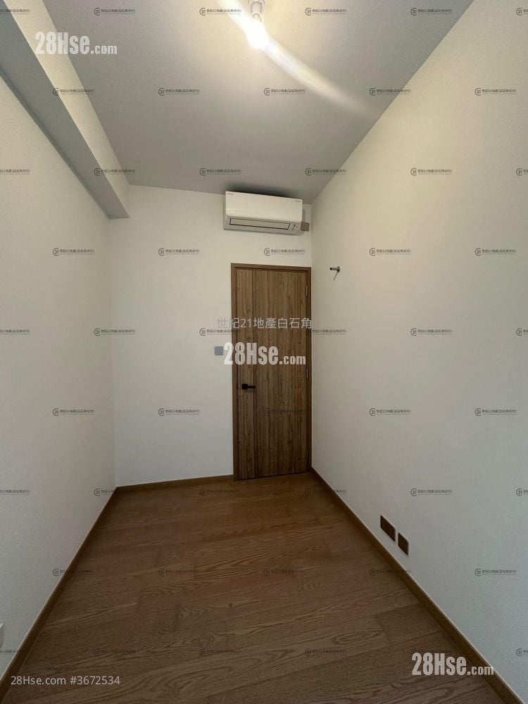 Centra Horizon Sell 3 Bedrooms , 2 Bathrooms 1,032 ft²