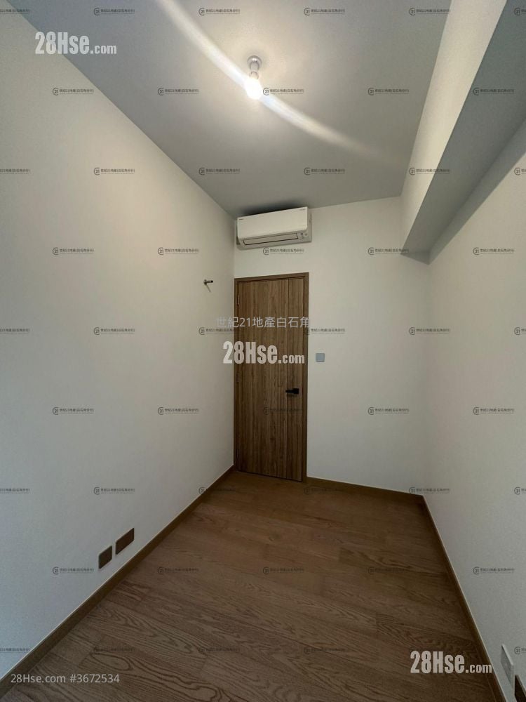 Centra Horizon Sell 3 Bedrooms , 2 Bathrooms 1,032 ft²