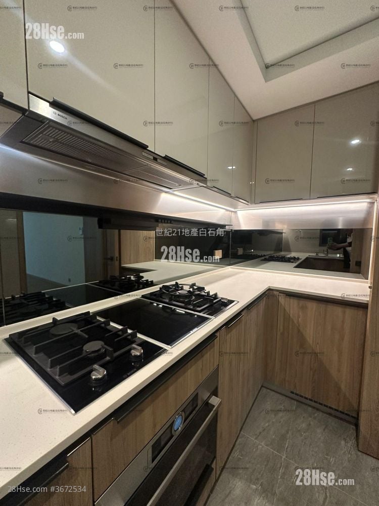 Centra Horizon Sell 3 Bedrooms , 2 Bathrooms 1,032 ft²