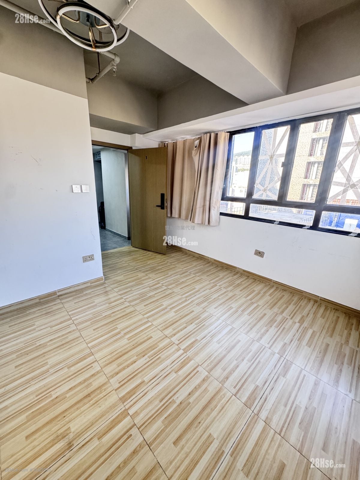 Superluck Industrial Centre Rental