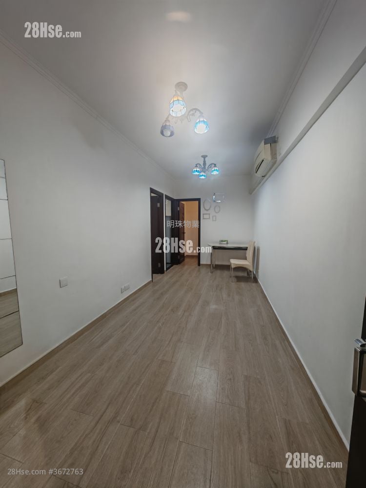 Tonnochy Towers Sell 2 Bedrooms , 1 Bathroom 367 ft²