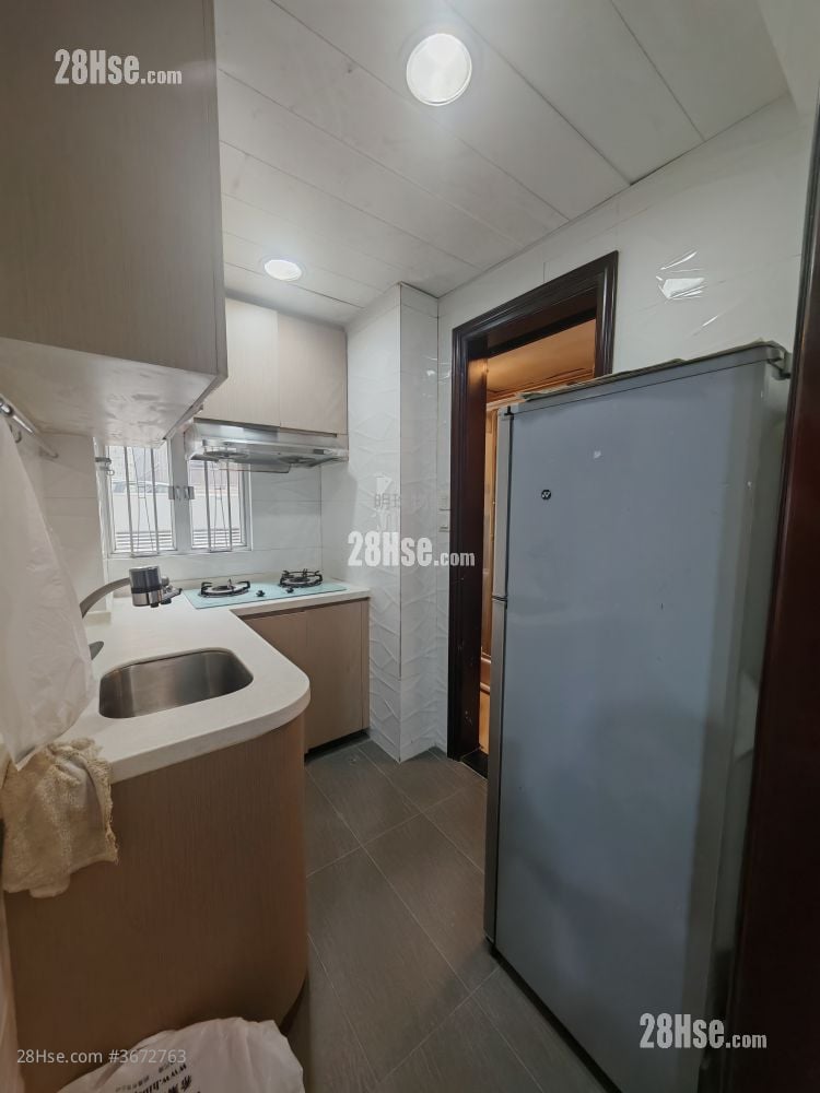 Tonnochy Towers Sell 2 Bedrooms , 1 Bathroom 367 ft²