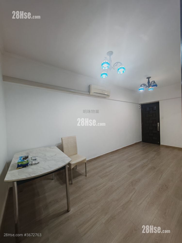 Tonnochy Towers Sell 2 Bedrooms , 1 Bathroom 367 ft²