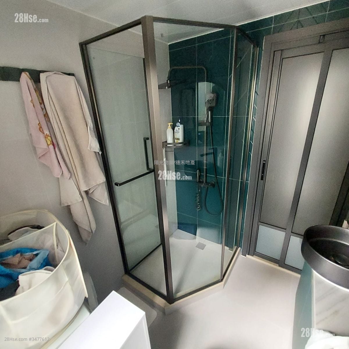 Hong Lam Court Sell 2 Bedrooms , 1 Bathroom 401 ft²