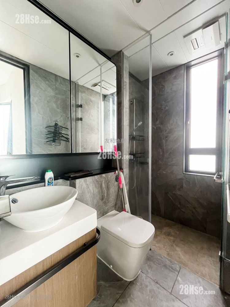 The Henley 租盤 1 房 , 1 浴室 367 平方呎