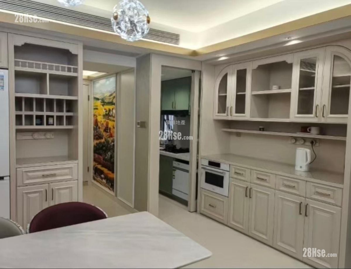 华高大厦 售盘 4 房 , 2 浴室 1,023 平方尺