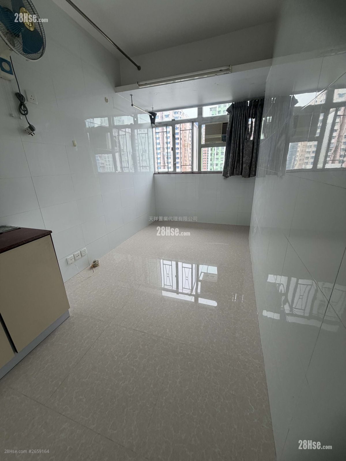 Tin Po Building Rental Studio , 1 Bathroom