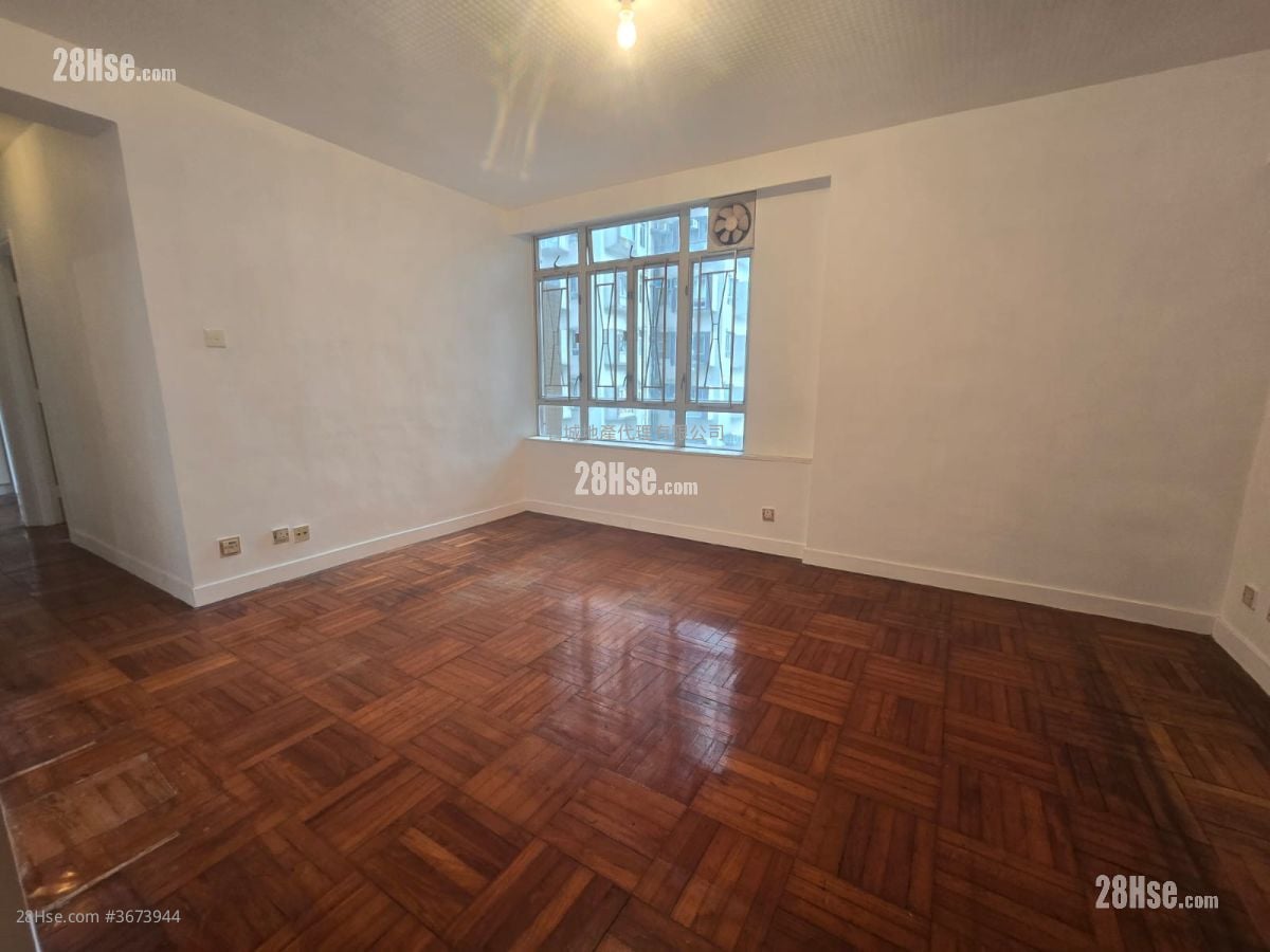 愉景花园 售盘 3 房 , 2 浴室 688 平方尺